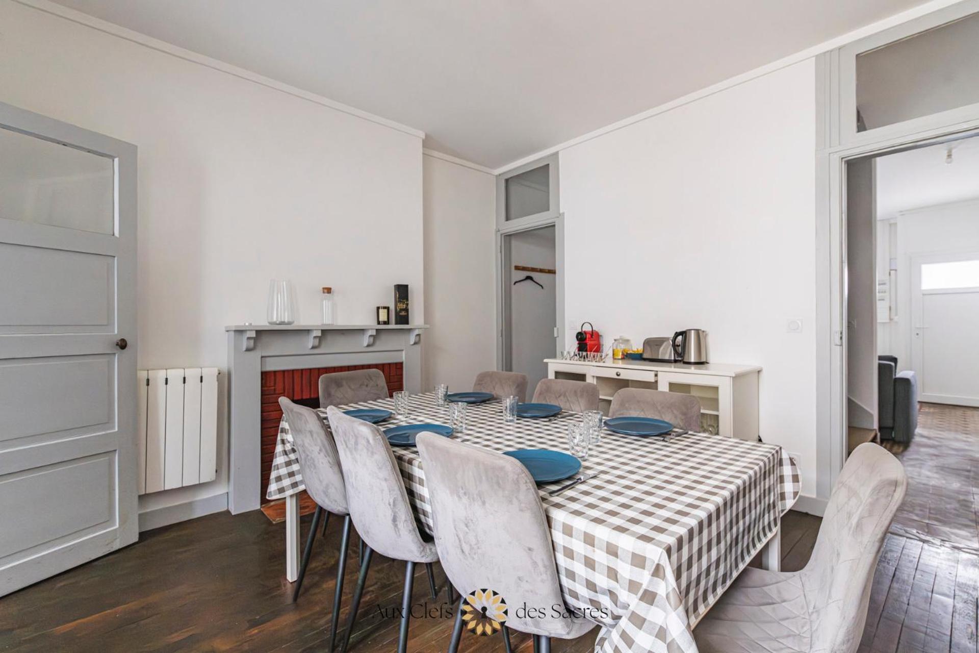 Maison De Ville Avec Cour Place Luton Reims Kültér fotó